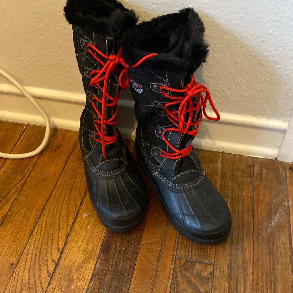 Sporto black fur lined rain boots 81/2